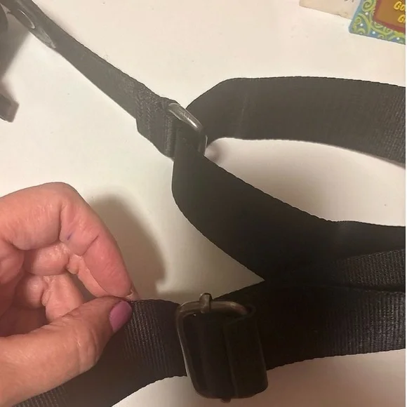 Patricia Nash black crossbody purse. Several compartments. Very versatile - Picture 9 of 10